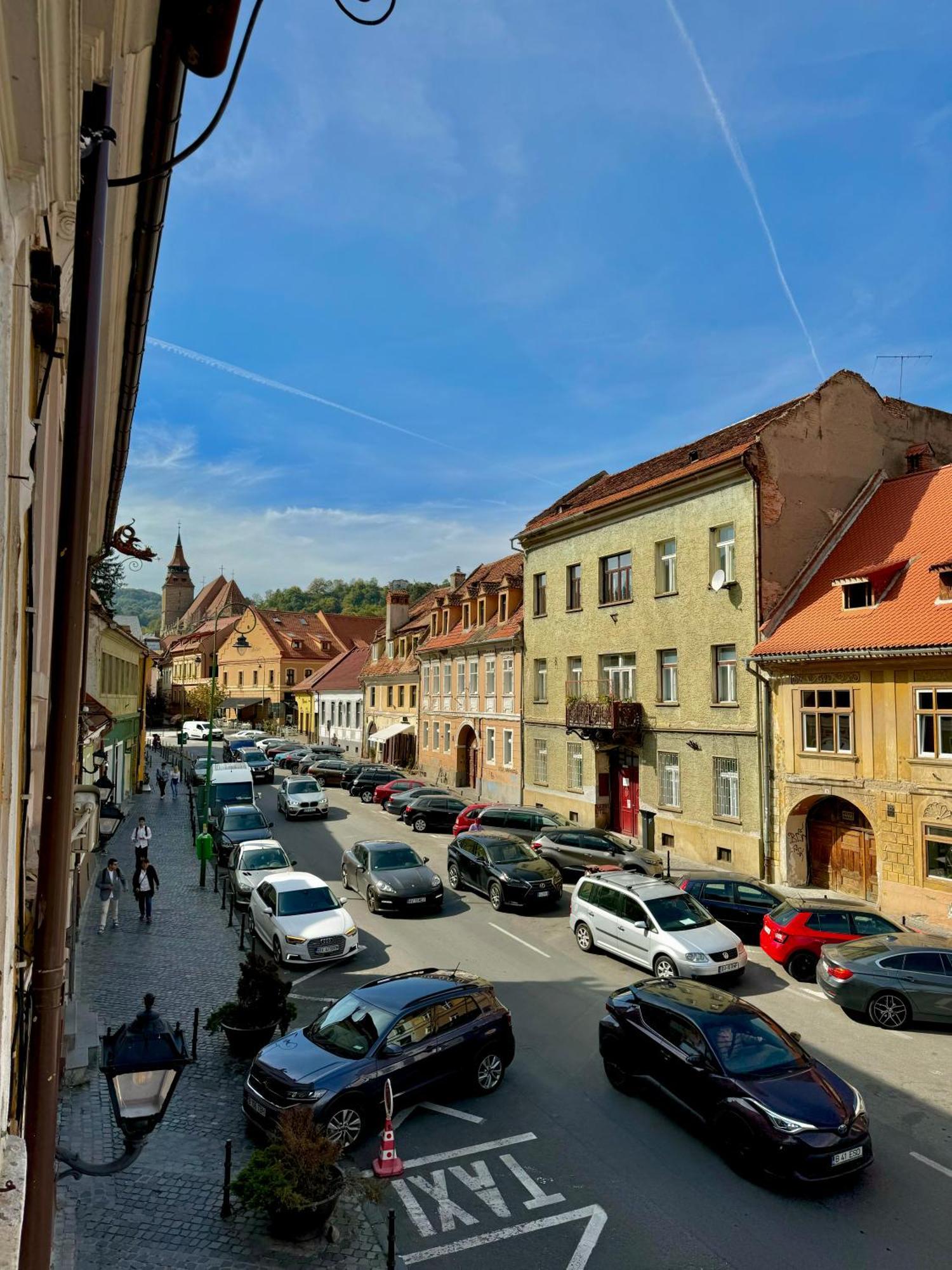 Blancris Boutique Lägenhet Braşov Exteriör bild